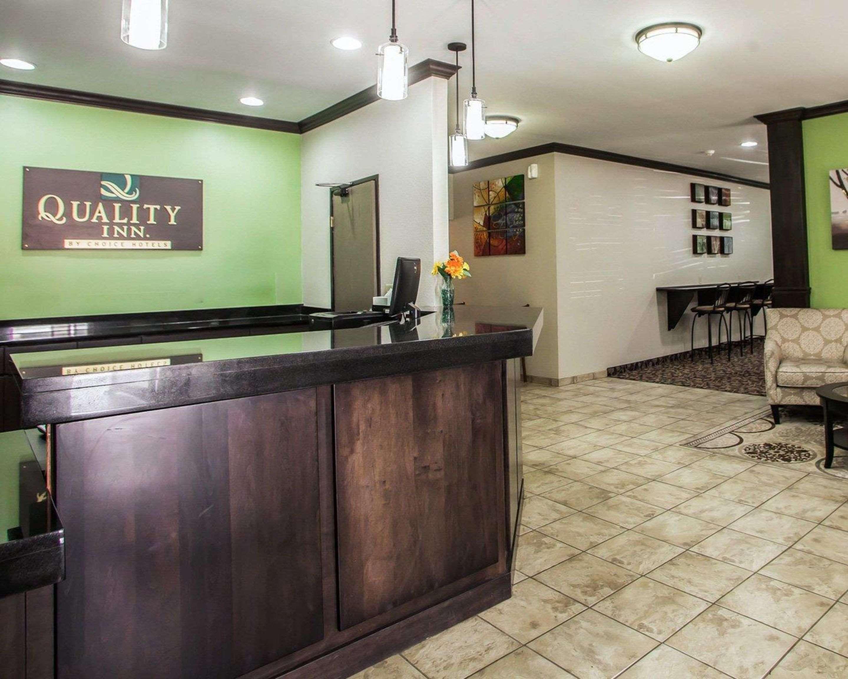 Quality Inn Near I-72 And Hwy 51 Forsyth Εξωτερικό φωτογραφία