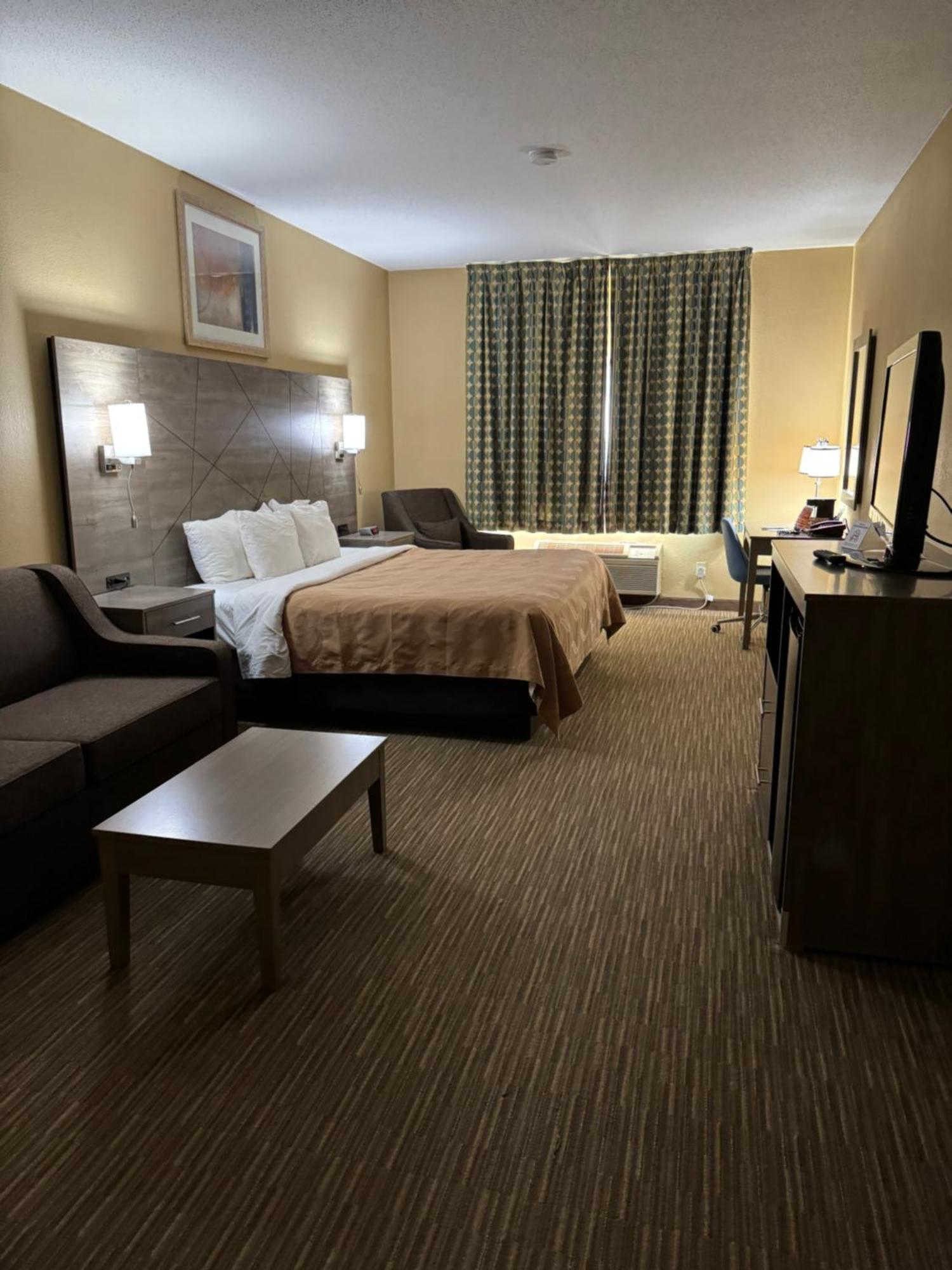 Quality Inn Near I-72 And Hwy 51 Forsyth Εξωτερικό φωτογραφία