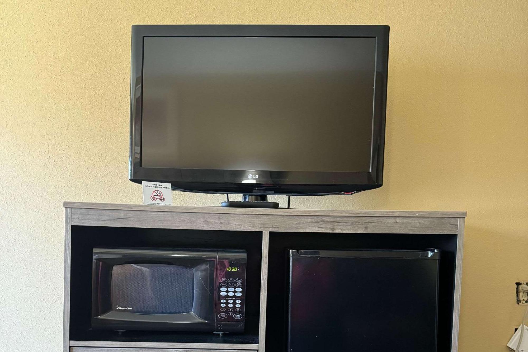 Quality Inn Near I-72 And Hwy 51 Forsyth Εξωτερικό φωτογραφία