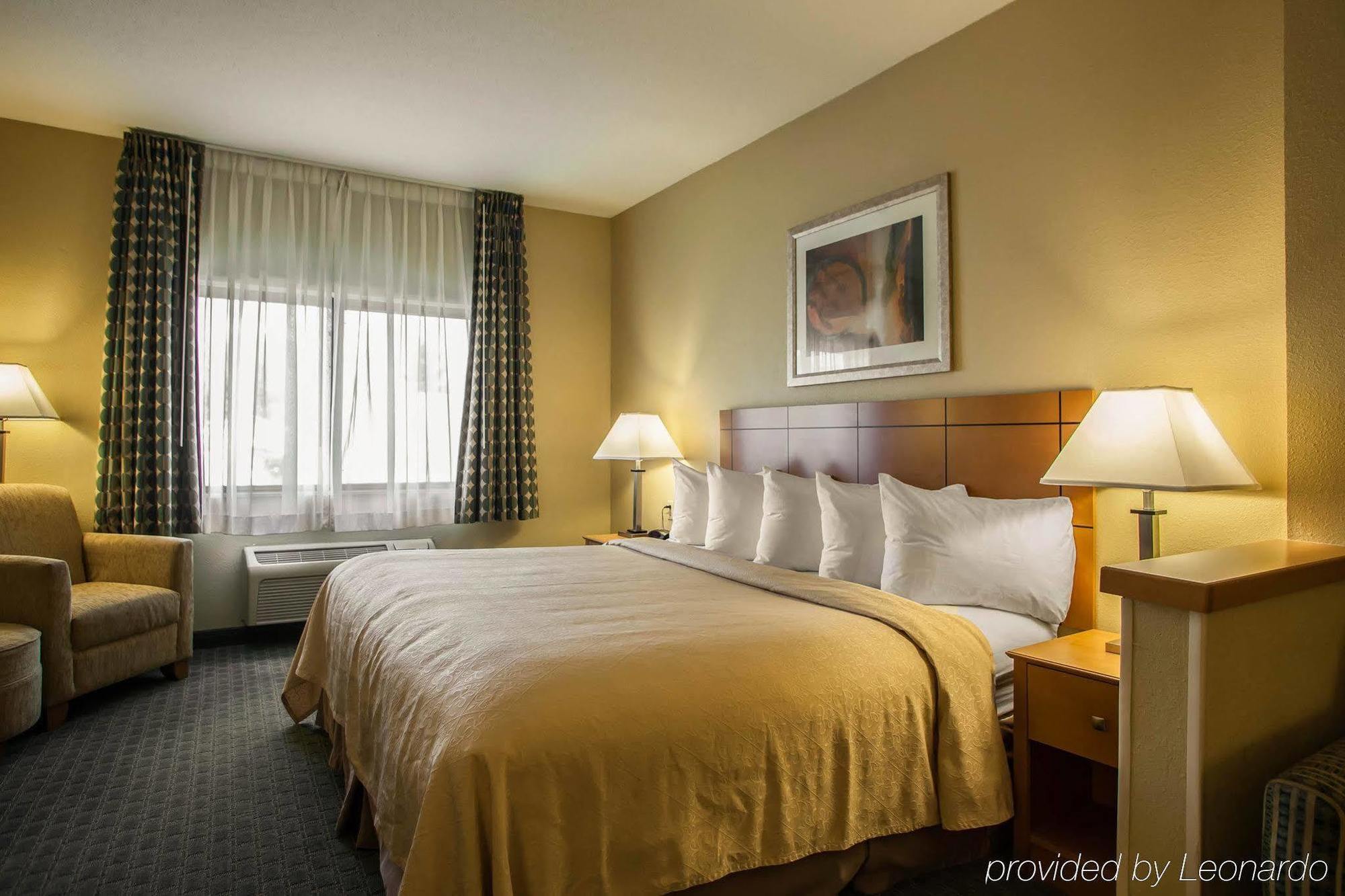 Quality Inn Near I-72 And Hwy 51 Forsyth Εξωτερικό φωτογραφία